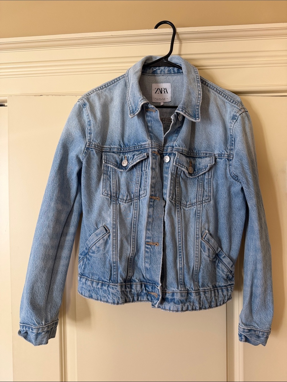 ZARA Light Blue Denim Jean Jacket for Women